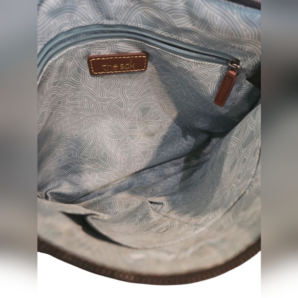 The Sak Black Reseda Multii Zip Embossed Leaf Detail Crossbody Purse 11" x 9" - Picture 6 of 11